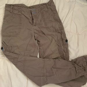 “MERON As” Women’s Cropped Pants     Size 8  NWOT